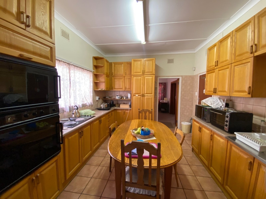 5 Bedroom Property for Sale in Die Bult North West